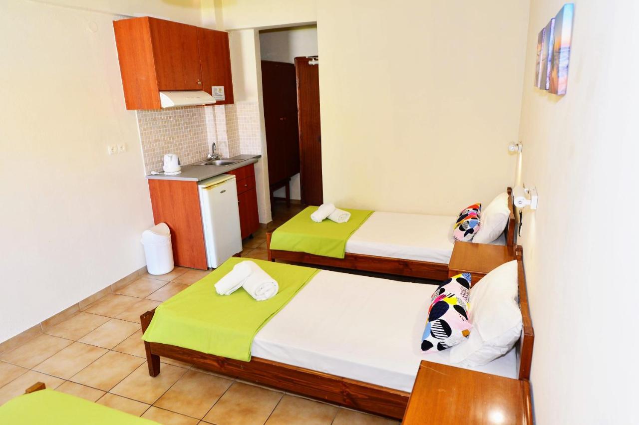 Vergas Hotel Malia Exterior photo