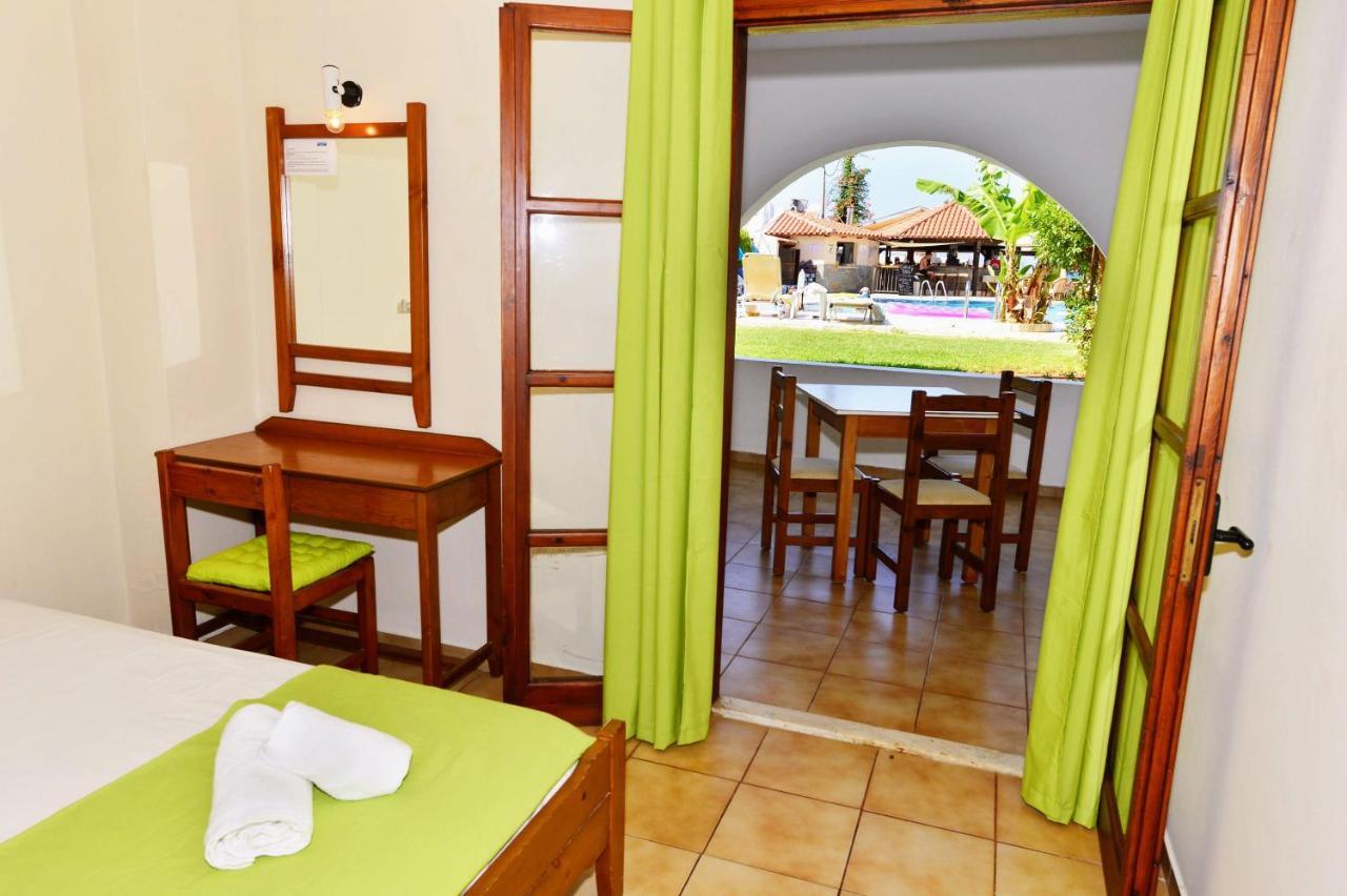 Vergas Hotel Malia Exterior photo